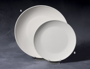 SCHOTEL MET GERIBBELDE RAND